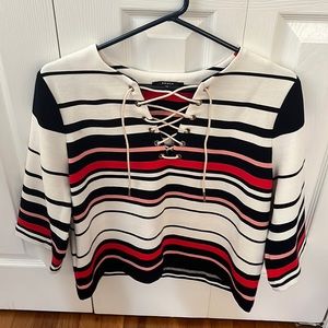 FRNCH M|L 72.5 polyester, 26 Viscose and 1.5 Elasthanne top